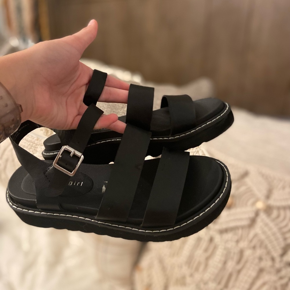 Black Madden girl shoes